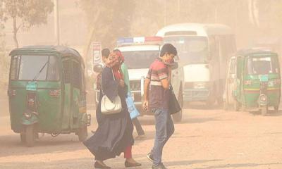 বিশ্বে দূষিত শহরের তালিকায় শীর্ষে ঢাকা