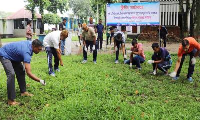 নীলফামারীতে ডেঙ্গু প্রতিরোধে পরিচ্ছন্নতা কার্যক্রম