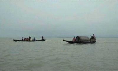 তাহিরপুরে হাওরে নৌকা ডুবে দুই যুবক নিখোঁজ