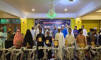 নওগাঁয় জামায়াতের ওমরা পালনসহ বাইসাইকেল বিতরণ