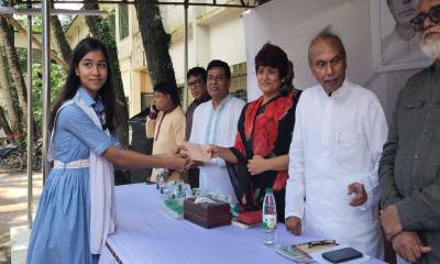 মুন্সীগঞ্জে আবদুল হাকিম বিক্রমপুরীর মৃত্যুবার্ষিকীতে স্মরণসভা