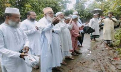 মোল্লাহাটে জুলাই শহিদ বিপ্লবের কবর জিয়ারত