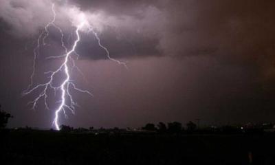 গৌরনদীতে বজ্রপাতে নিহত এক