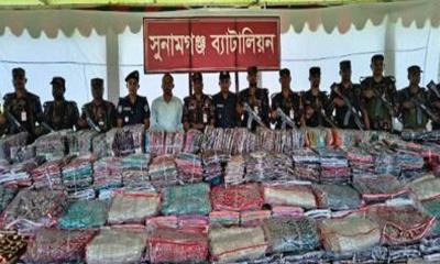 সুনামগঞ্জে টাস্কফোর্সের অভিযানে চোরাই পণ্য জব্দ