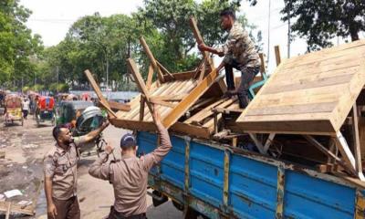 উচ্ছেদ অভিযানে ঢাকার ফুটপাত দখলমুক্ত, স্বস্তিতে পথচারী