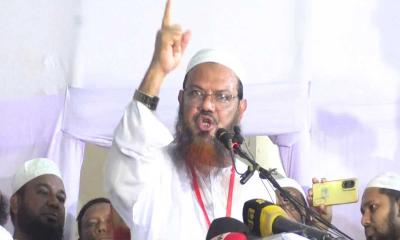 আ.লীগ-বিএনপির চরিত্র একই, তারা খুনি-ধর্ষক-টেন্ডারবাজ : মুফতী ফয়জুল করীম
