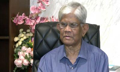 ব্যাংকের ৮০ শতাংশ টাকাই নিয়ে গেছে বিগত সরকার : অর্থ উপদেষ্টা