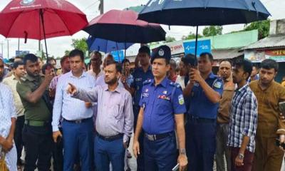 ইঞ্জিনিয়ারিং কলেজ শিক্ষার্থীদের সড়ক অবরোধ, ৫ ঘণ্টা পর প্রশাসনের আশ্বাসে প্রত্যাহার