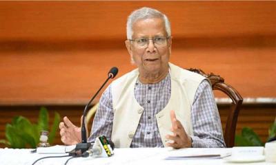 সৎ ও যোগ্য সেনা অফিসারদের পদোন্নতিতে প্রাধান্য দেয়া উচিত : প্রধান উপদেষ্টা