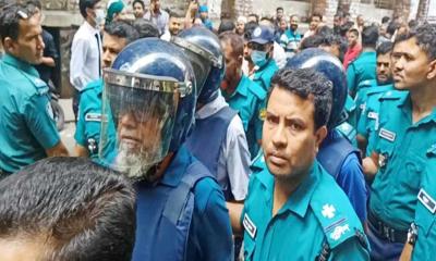সাবেক স্বরাষ্ট্র সচিব জাহাঙ্গীর আলম ২ দিনের রিমান্ডে