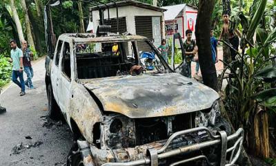 গোপালগঞ্জে পুলিশের ওপর নিষিদ্ধ ছাত্রলীগের হামলা